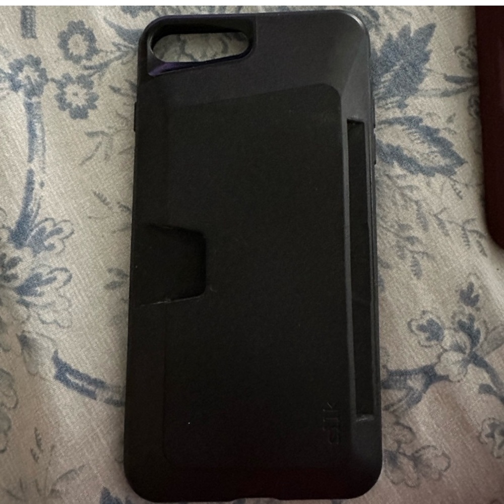 Silk iPhone 7 or 8+ Wallet Case